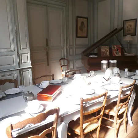 La Maison Xviiie Moulins (Allier)
